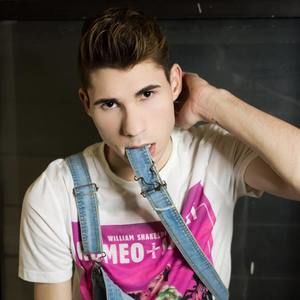 Meet your Posher, Anthony